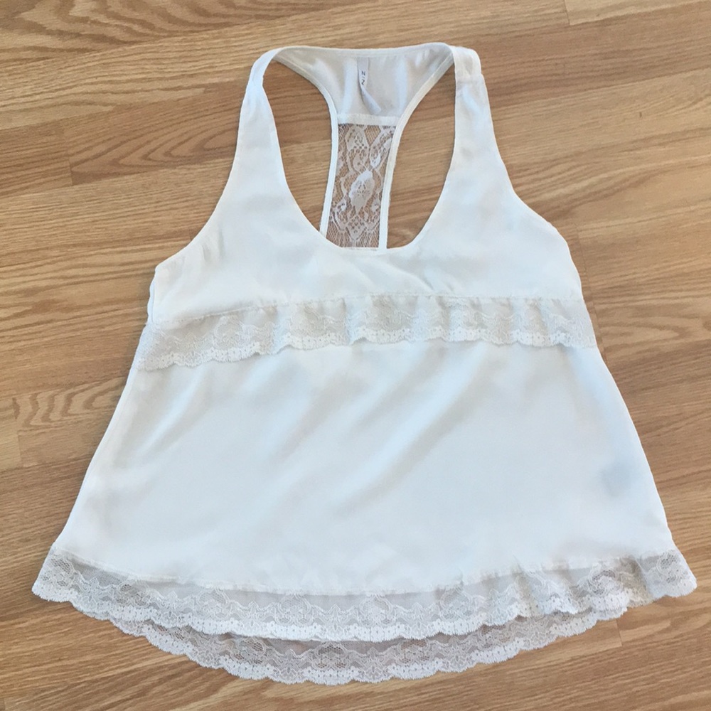 White lace detailed tank